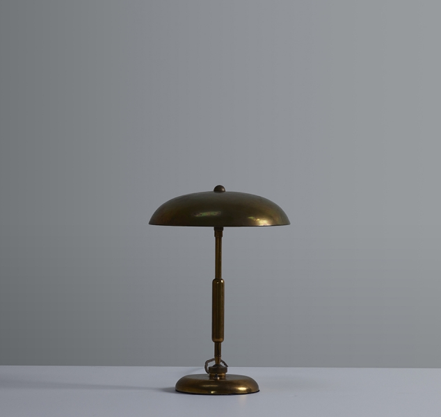 Lariolux Table Lamp by Giovanni Michelucce