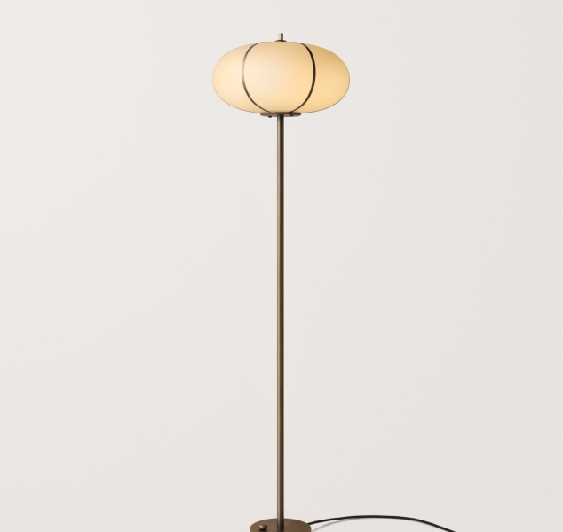 Rib Floor Lamp – Ellipse by konekt