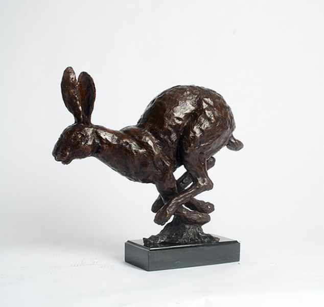 Hare Sculpture by Elan Atelier